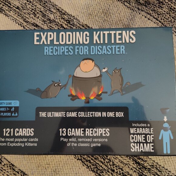 NEW Exploding Kittens Recipes for Disaster - Deluxe Game Set - Family Game - Picture 5 of 5